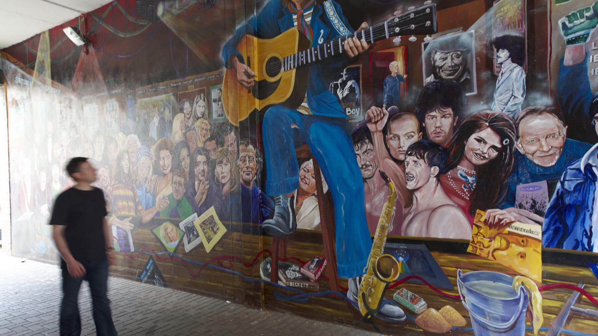 Wall Mura at Duke of York Entrance